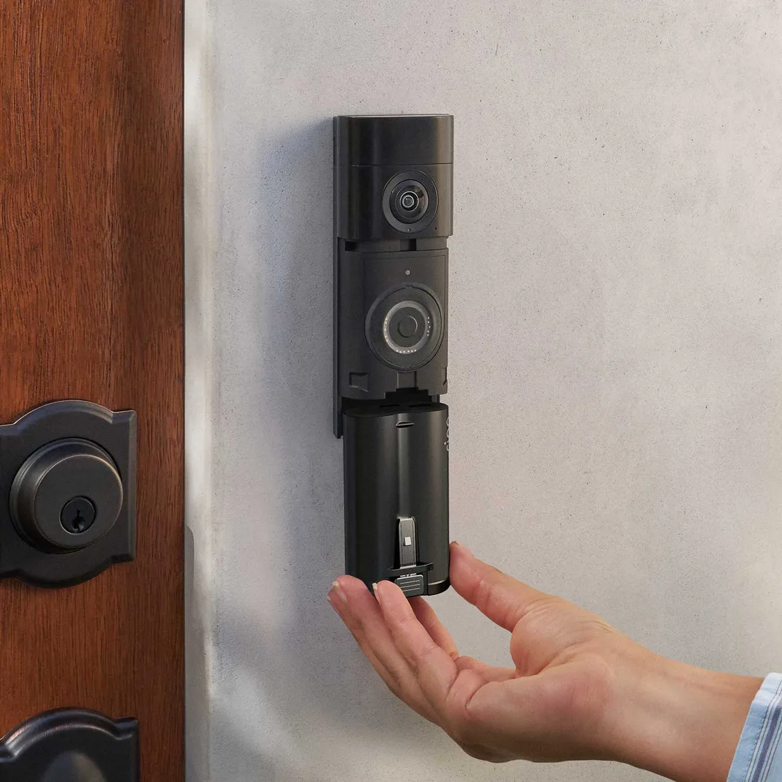 Ring Quick Release Ultra Battery Pack (for Battery Doorbell Plus (Newest Model), Battery Doorbell Pro (Newest Model), Outdoor Cam (Newest Model), and Spotlight Cam (Newest Model)) – alternate view