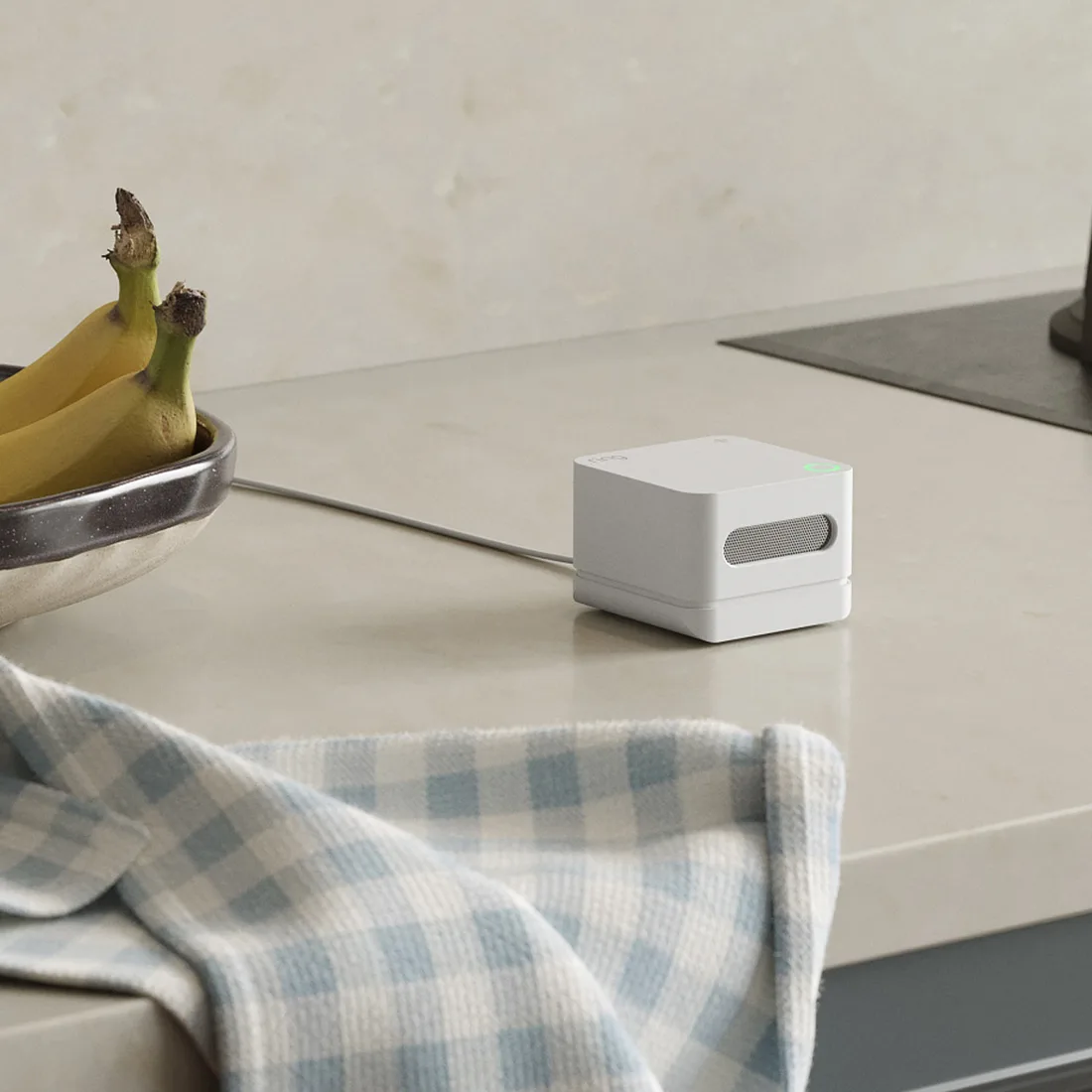 Ring Air Quality Monitor – alternate view